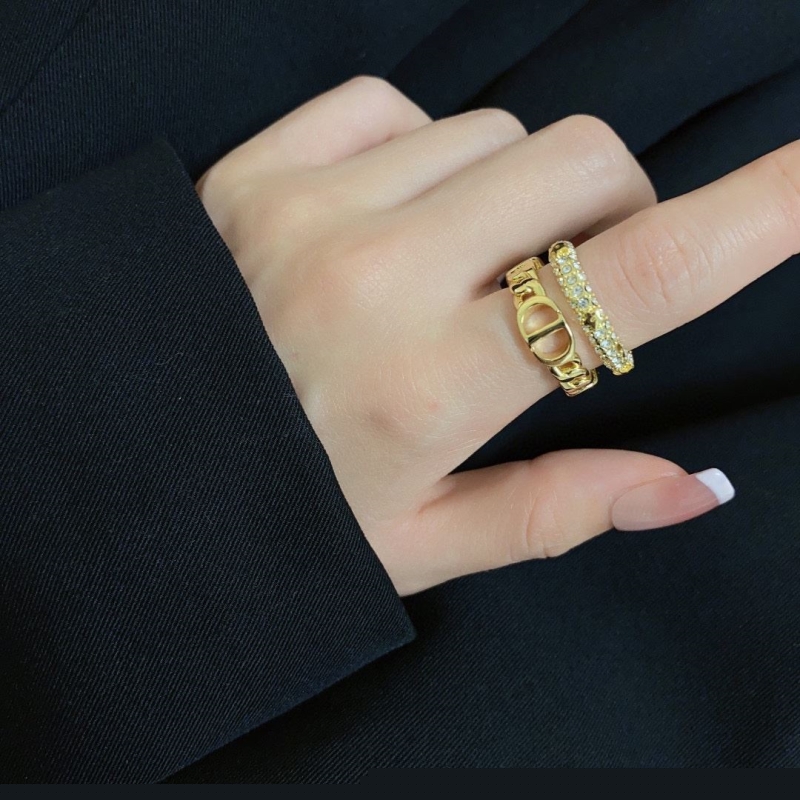 ch**an D*or rings